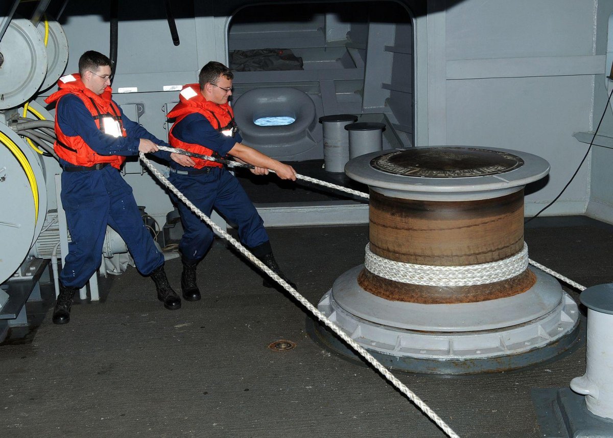 Шпиль на судне