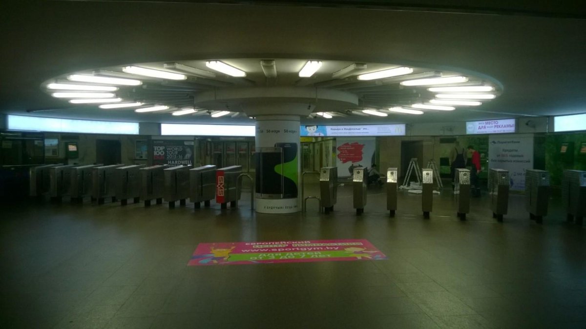 Переход Октябрьская