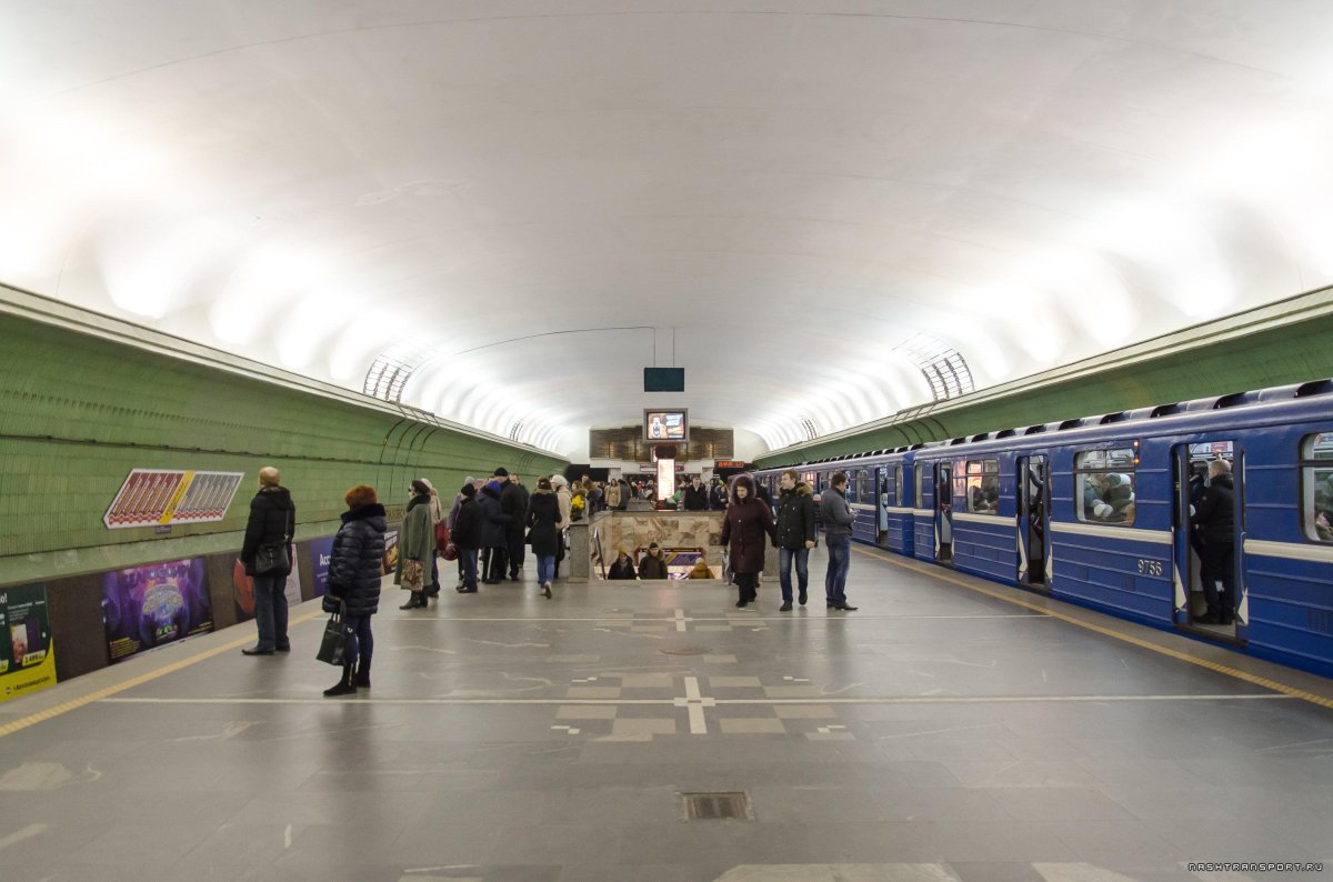 Станция Купаловская Минск