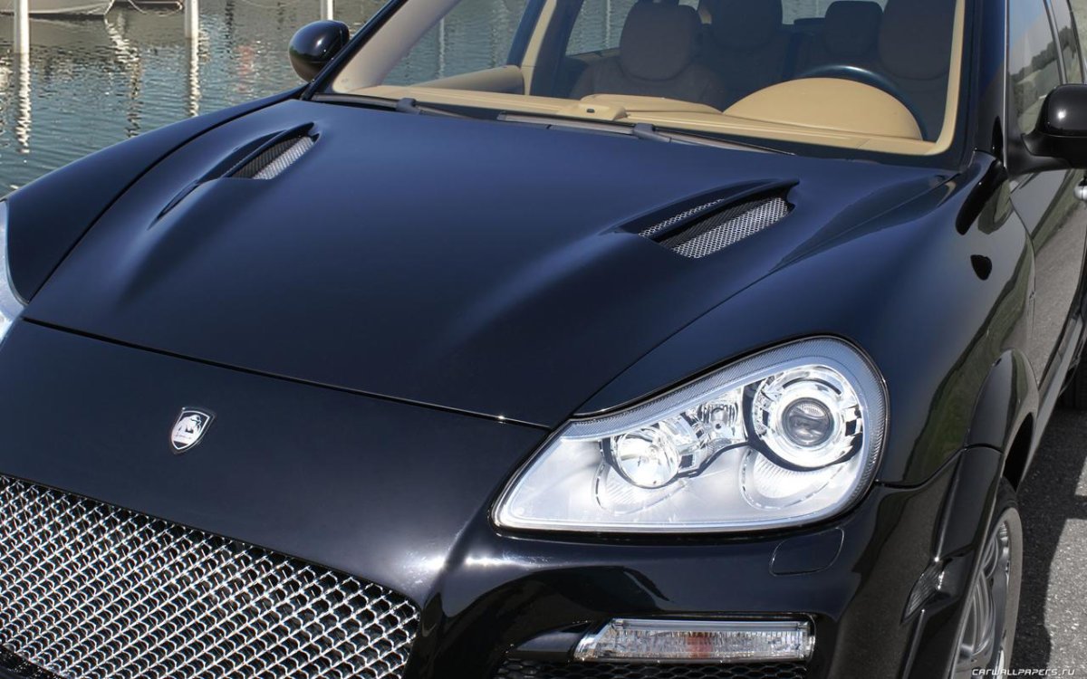 Капот Порше Кайен