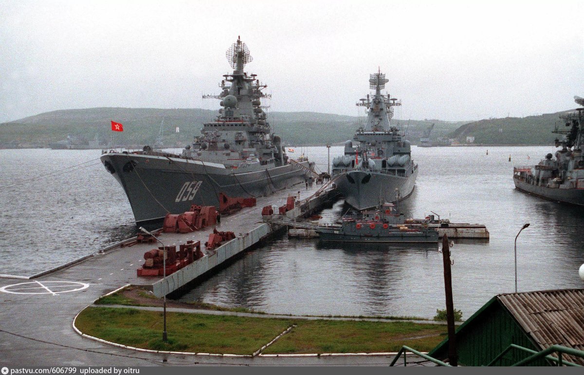 Атомный ракетный крейсер Киров