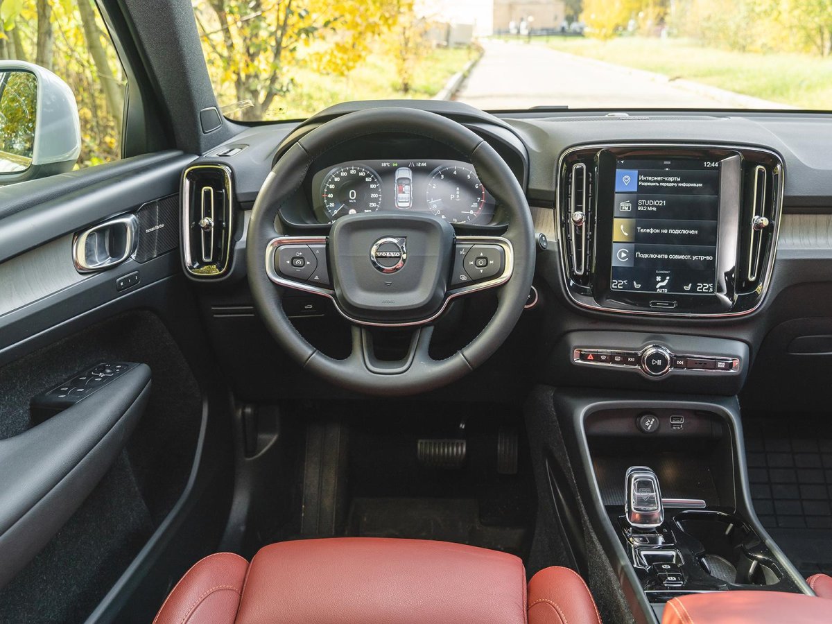Вольво xc40 салон