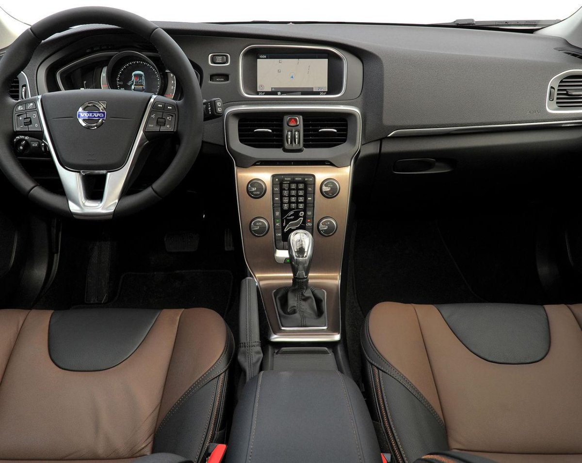 Volvo v40 Cross Country 2012