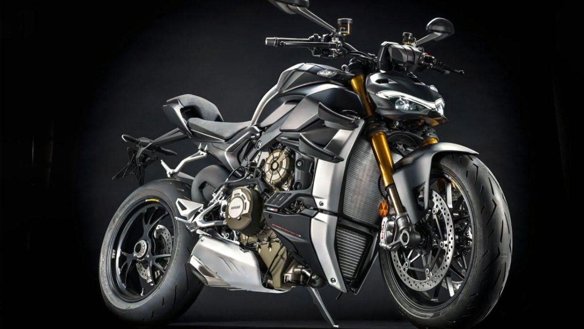 Ducati Streetfighter v4