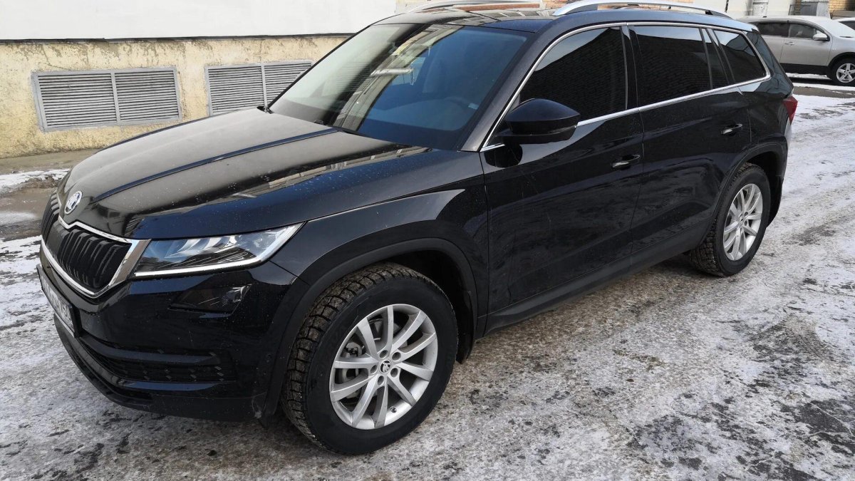 Шкода Кодиак черный