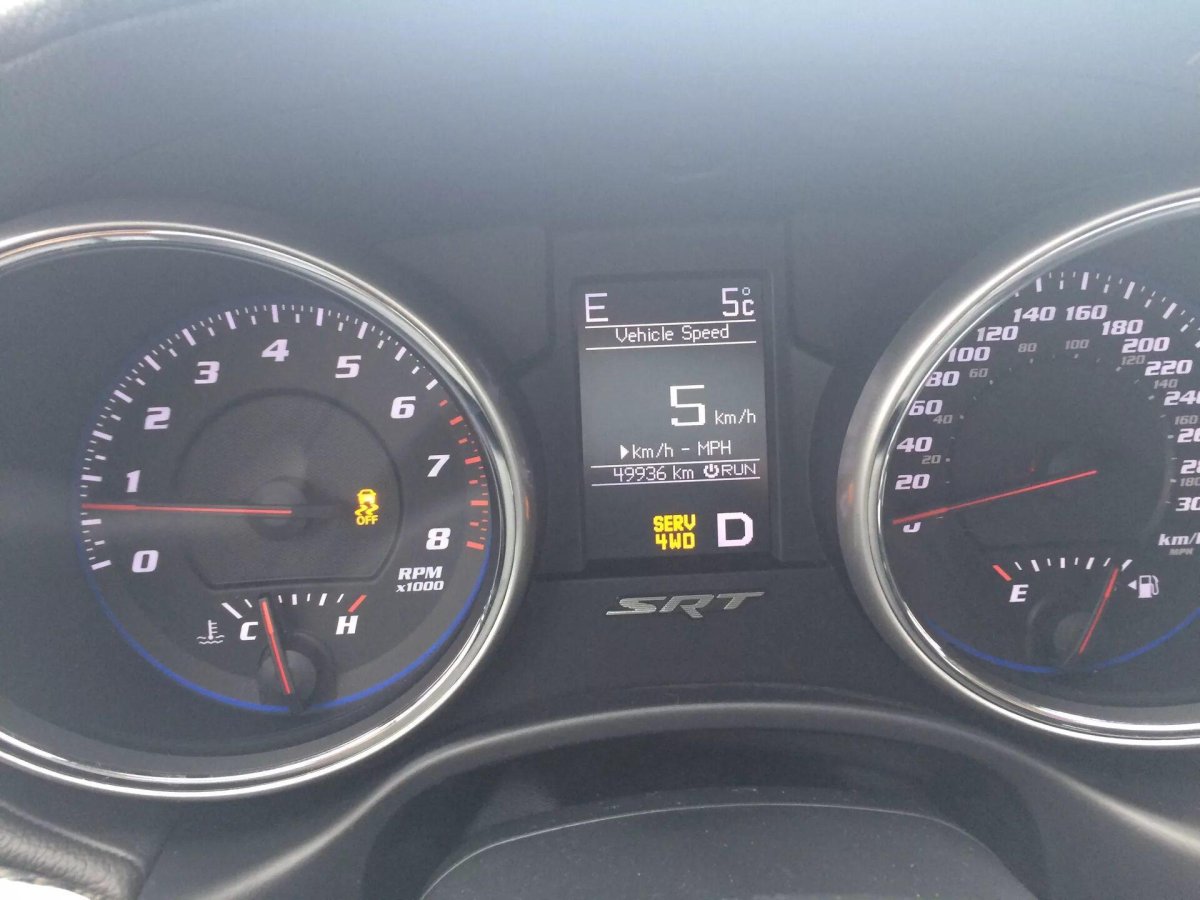 Панель приборов Гранд Чероки wk2