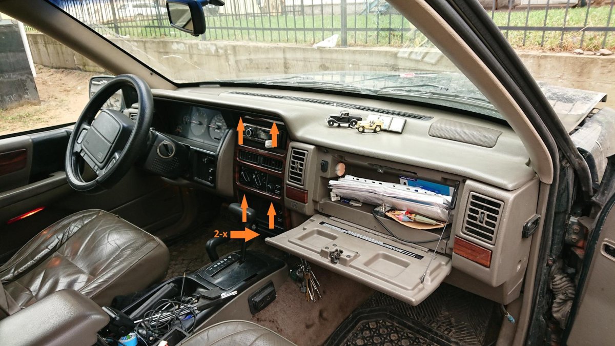 Jeep Grand Cherokee 1993 салон
