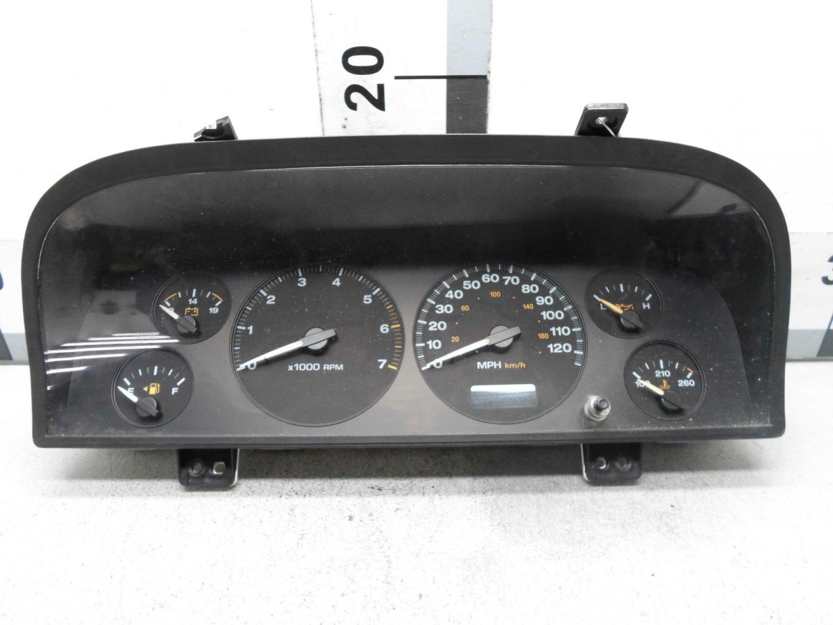 Jeep Grand Cherokee панель приборов