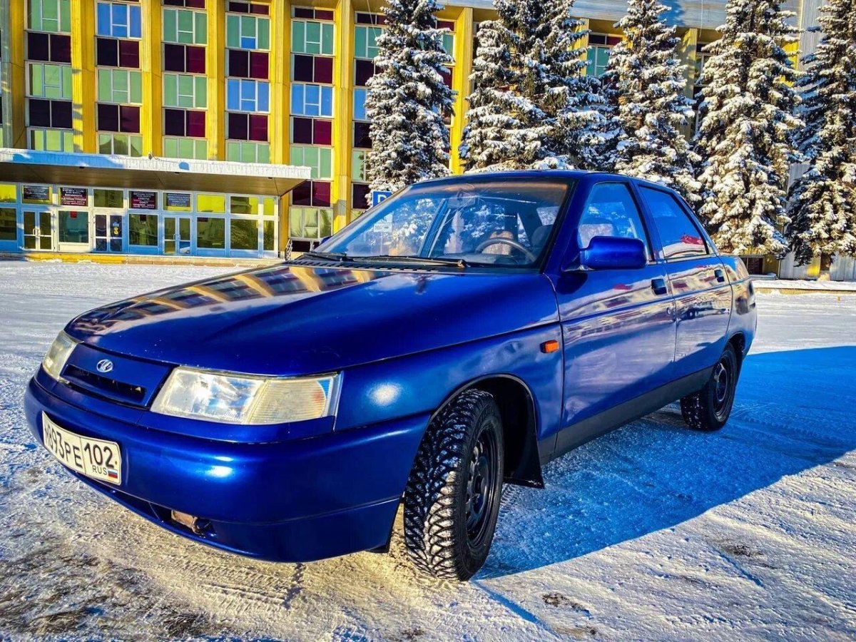 ВАЗ 2110 синяя