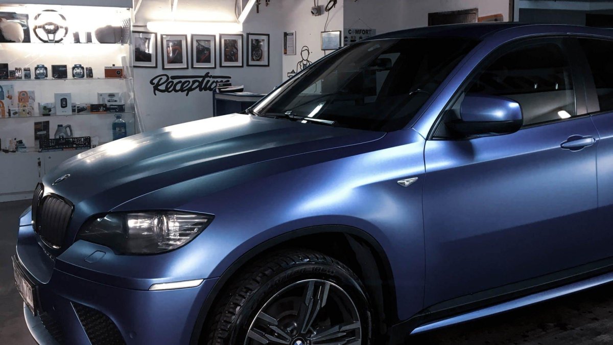 BMW x3 черный цвет + матовая пленка