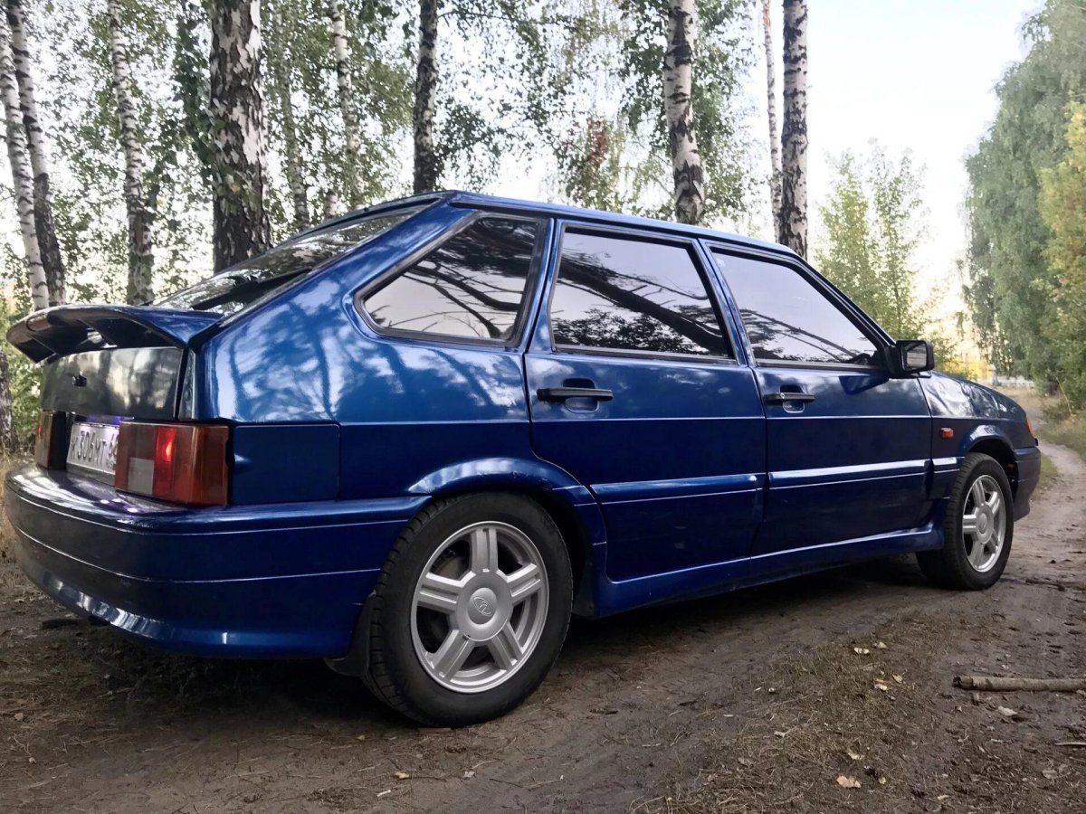 ВАЗ 2114 синяя
