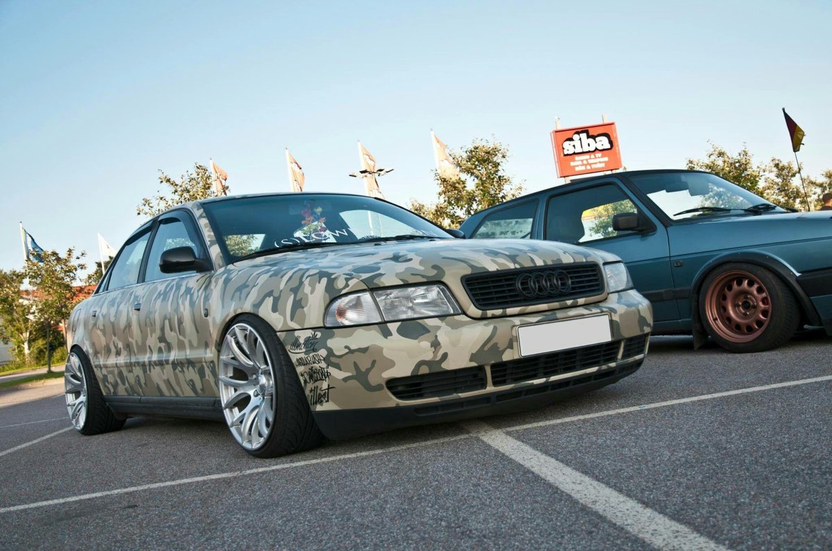 Audi a4 b5 хаки