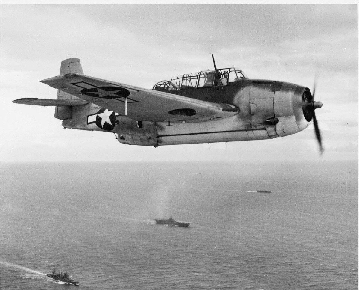 Торпедоносец Эвенджер палубный