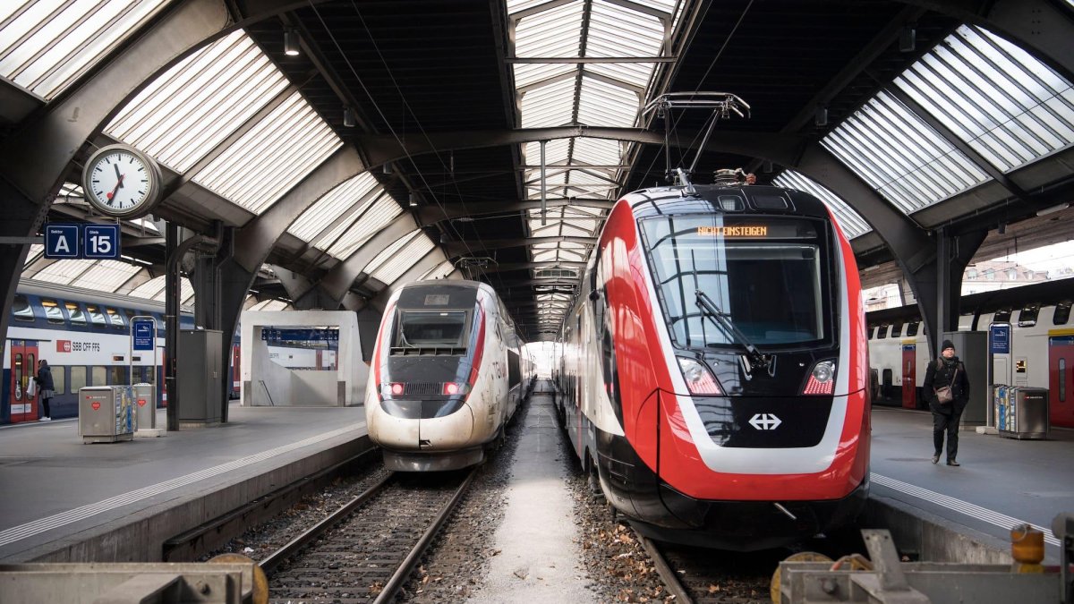 Швейцарские пригородные поезда Швейцария