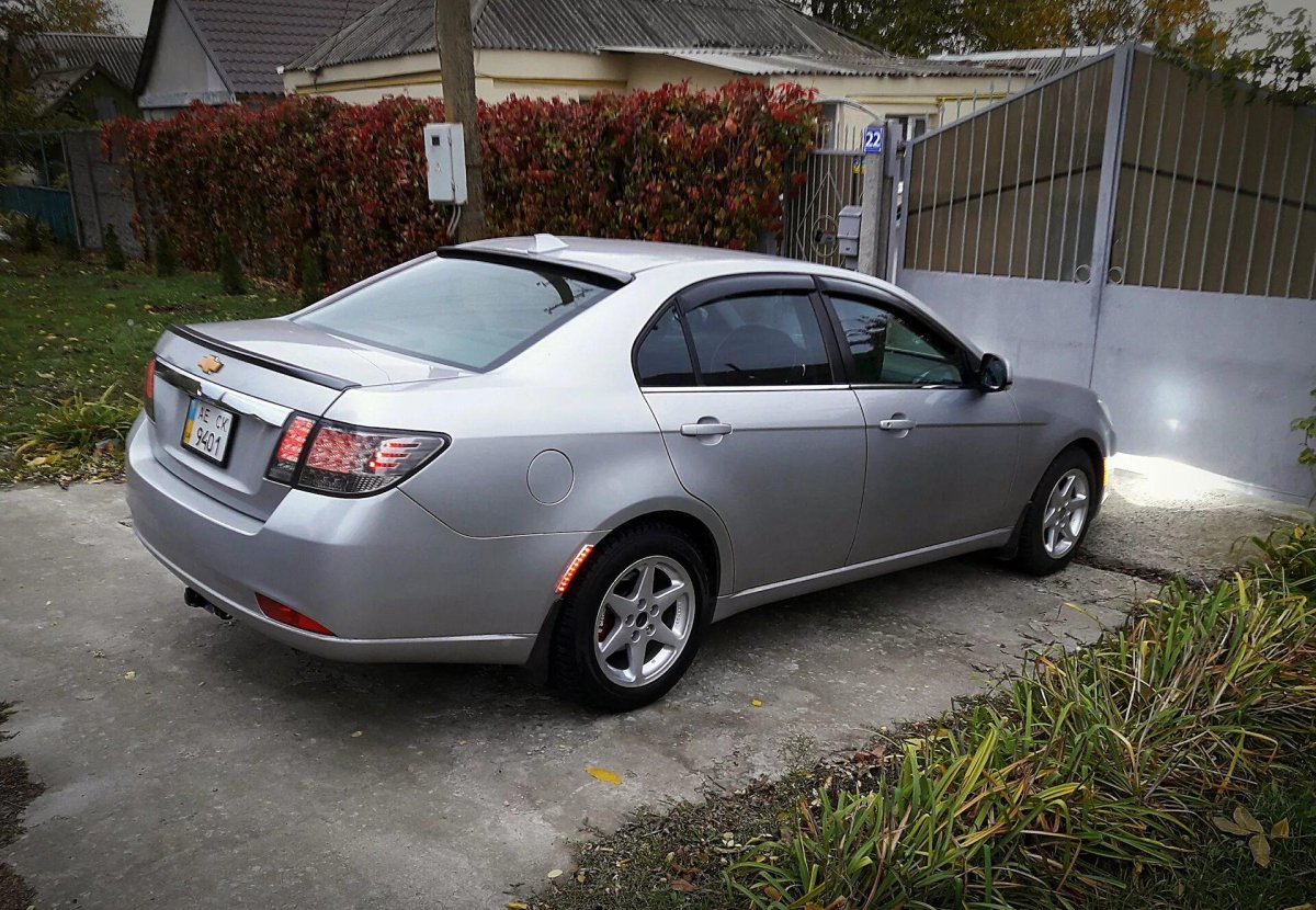 Chevrolet Epica Сильвер