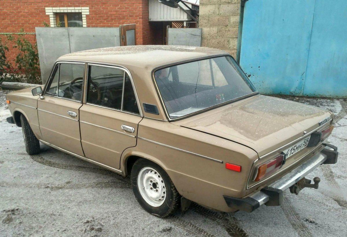 ВАЗ 2106 бежевый металлик