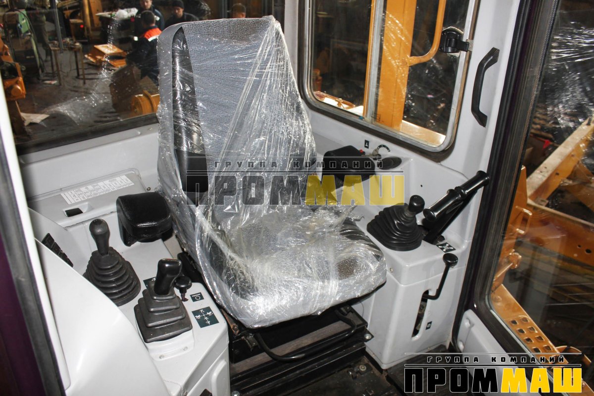 Кабина бульдозера ЧЕТРА Т-11