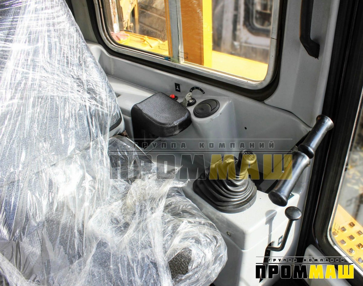 Бульдозер ЧЕТРА т11 управление