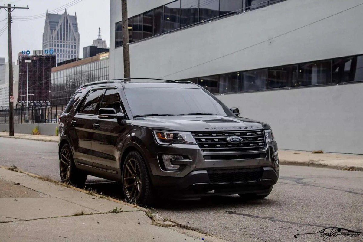 Антихром Форд эксплорер 5