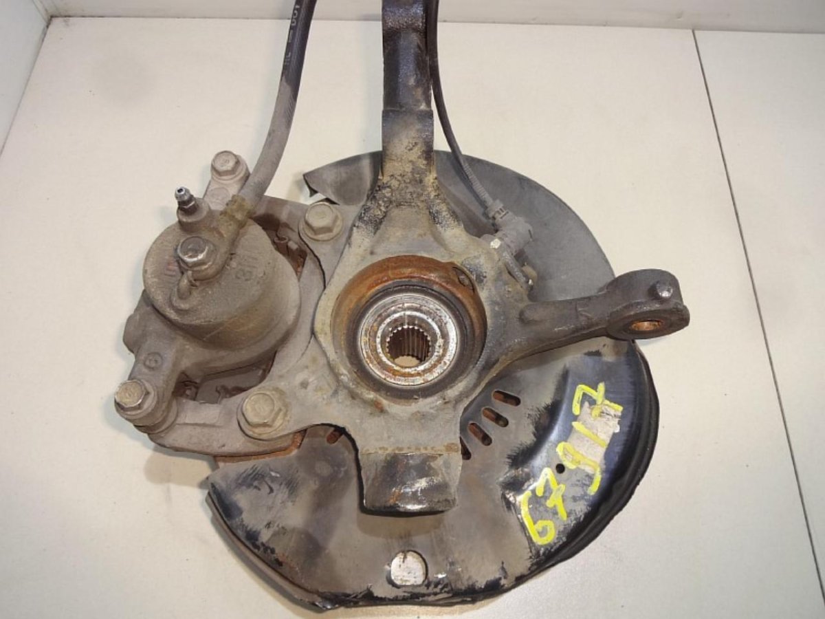 Ступица Тойота Карина е