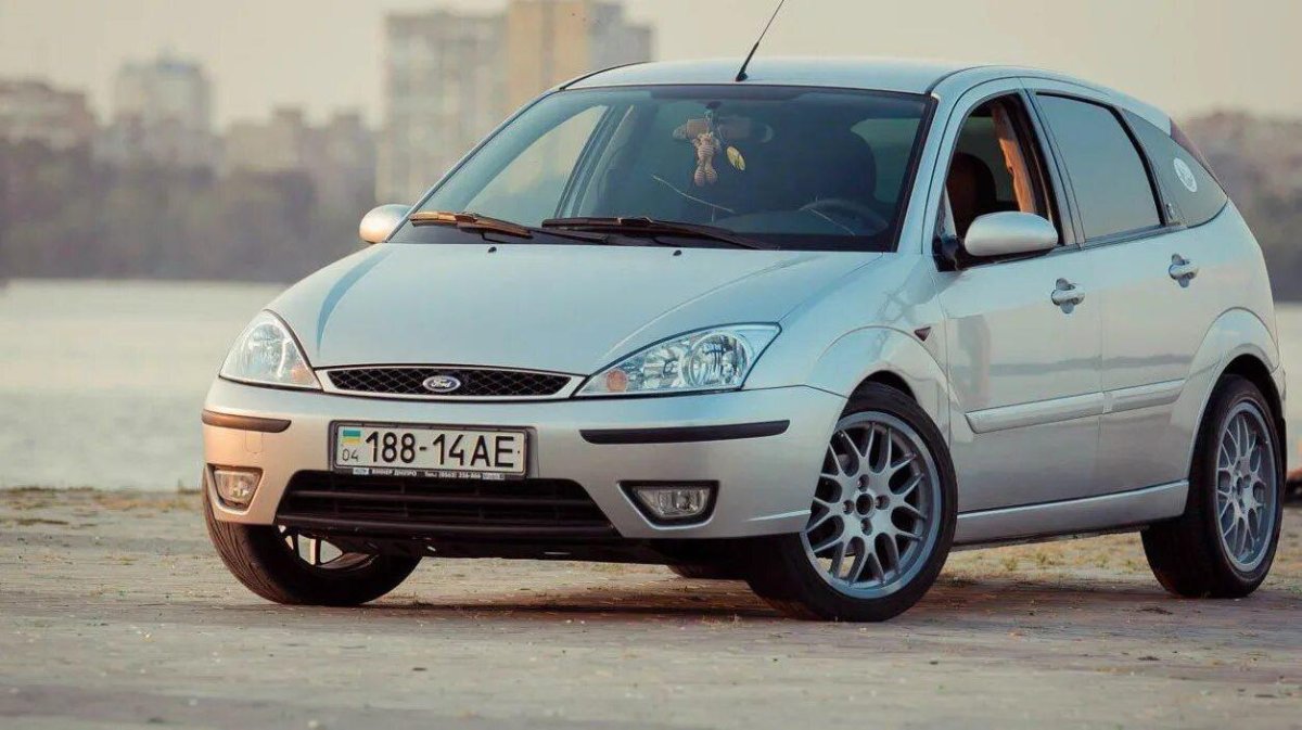 Ford Focus 1