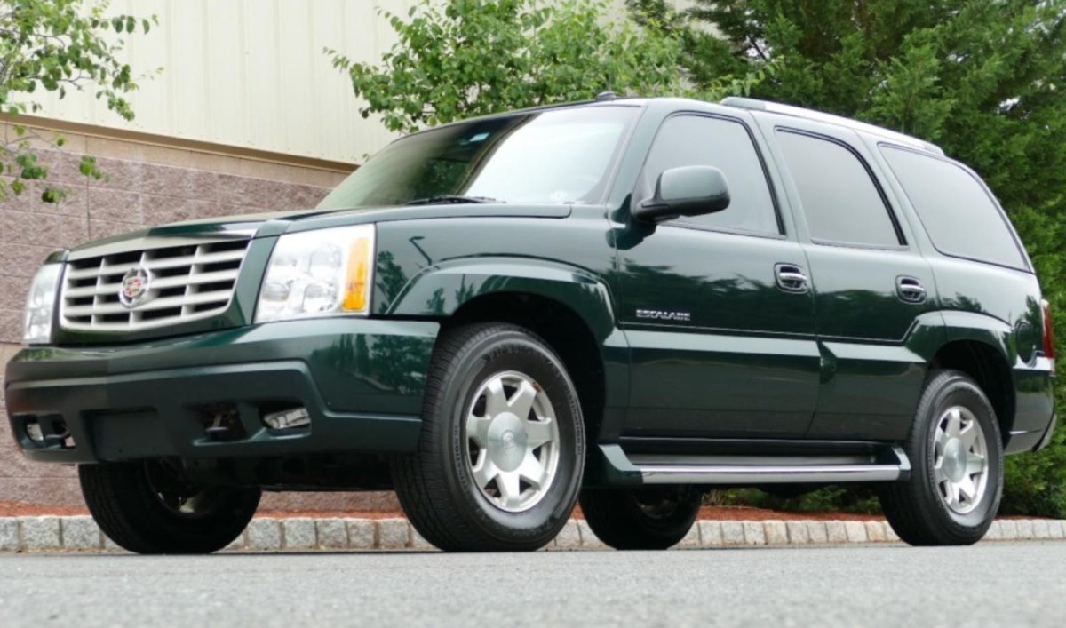 Кадиллак Эскалейд 2002