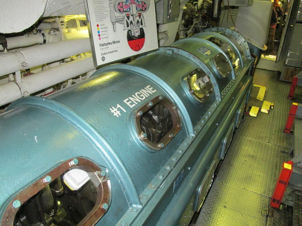 Электродвигатель подводной лодки