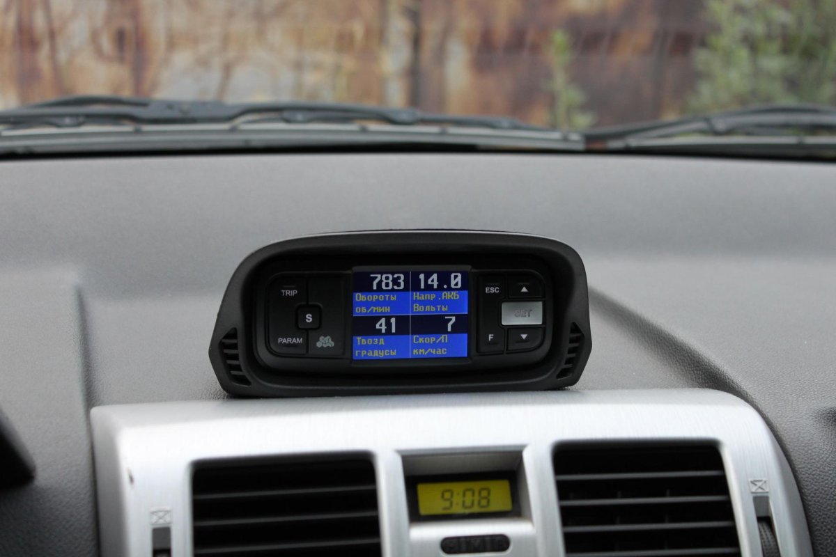 Маршрутный компьютер Multitronics TC 750