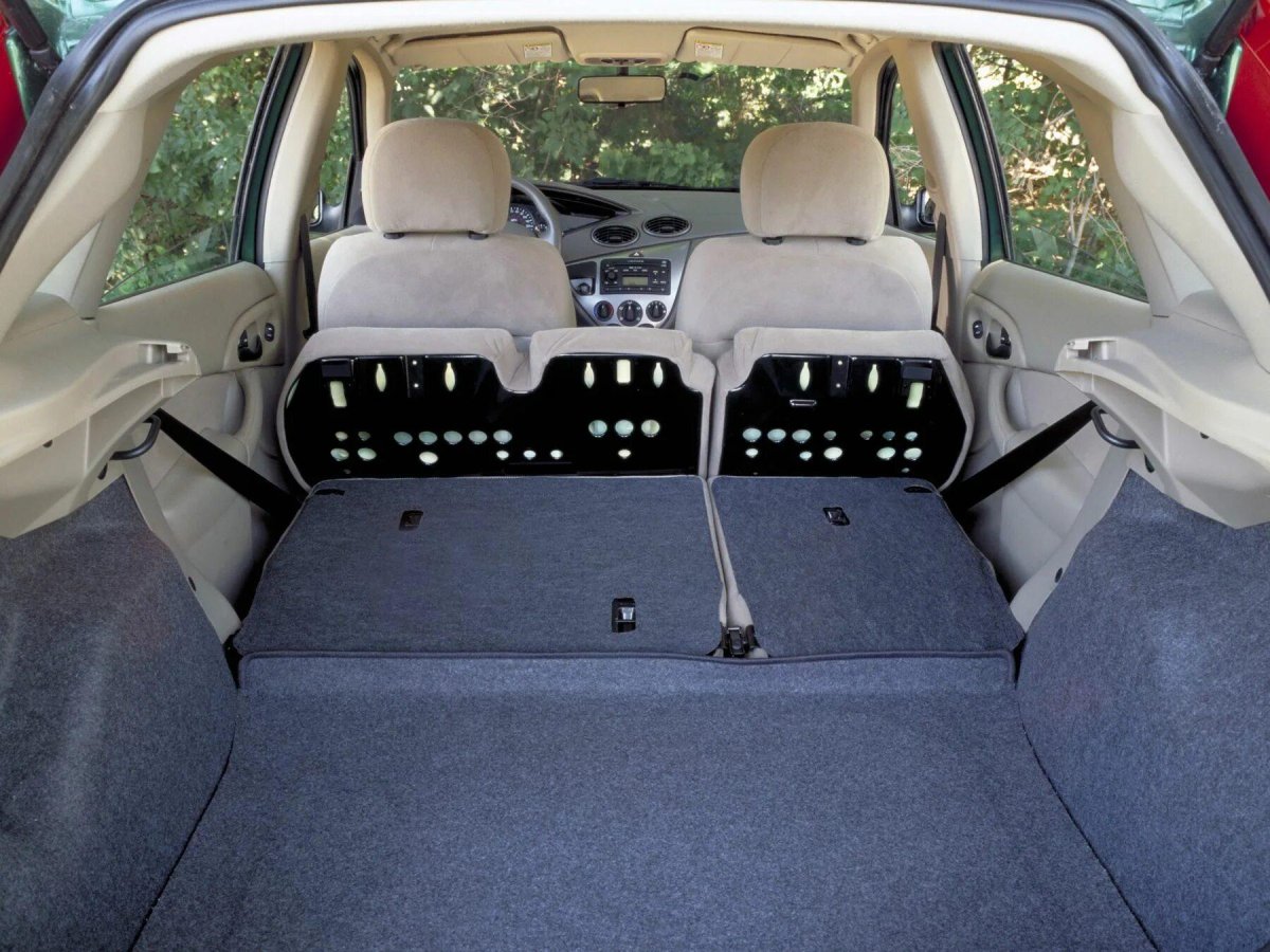 Форд фокус 1 универсал салон