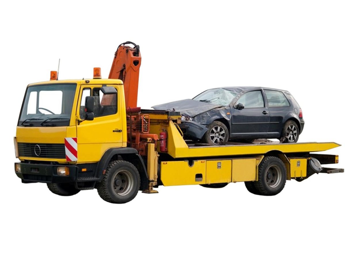 Машина на эвакуаторе