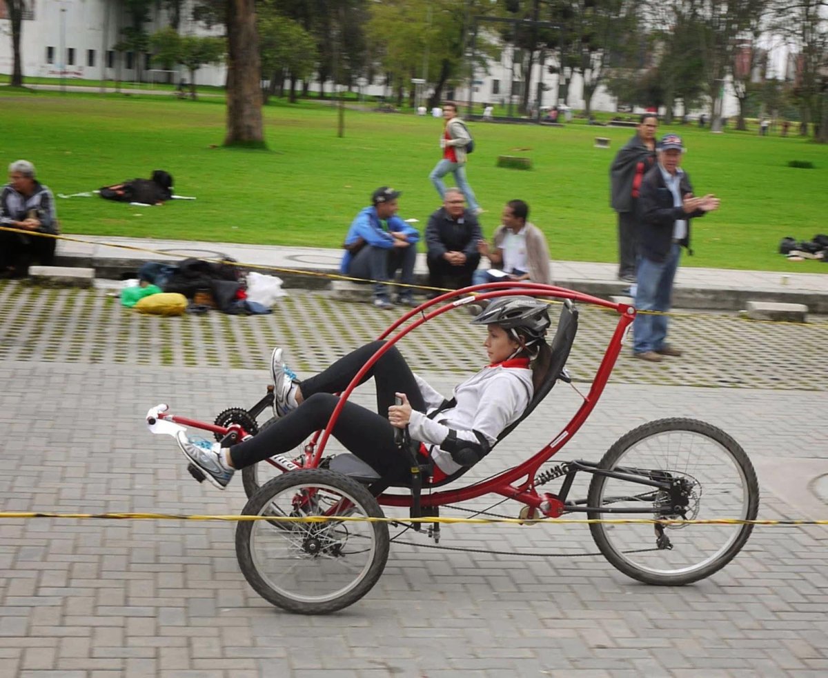 Веломобиль трайк лигерад