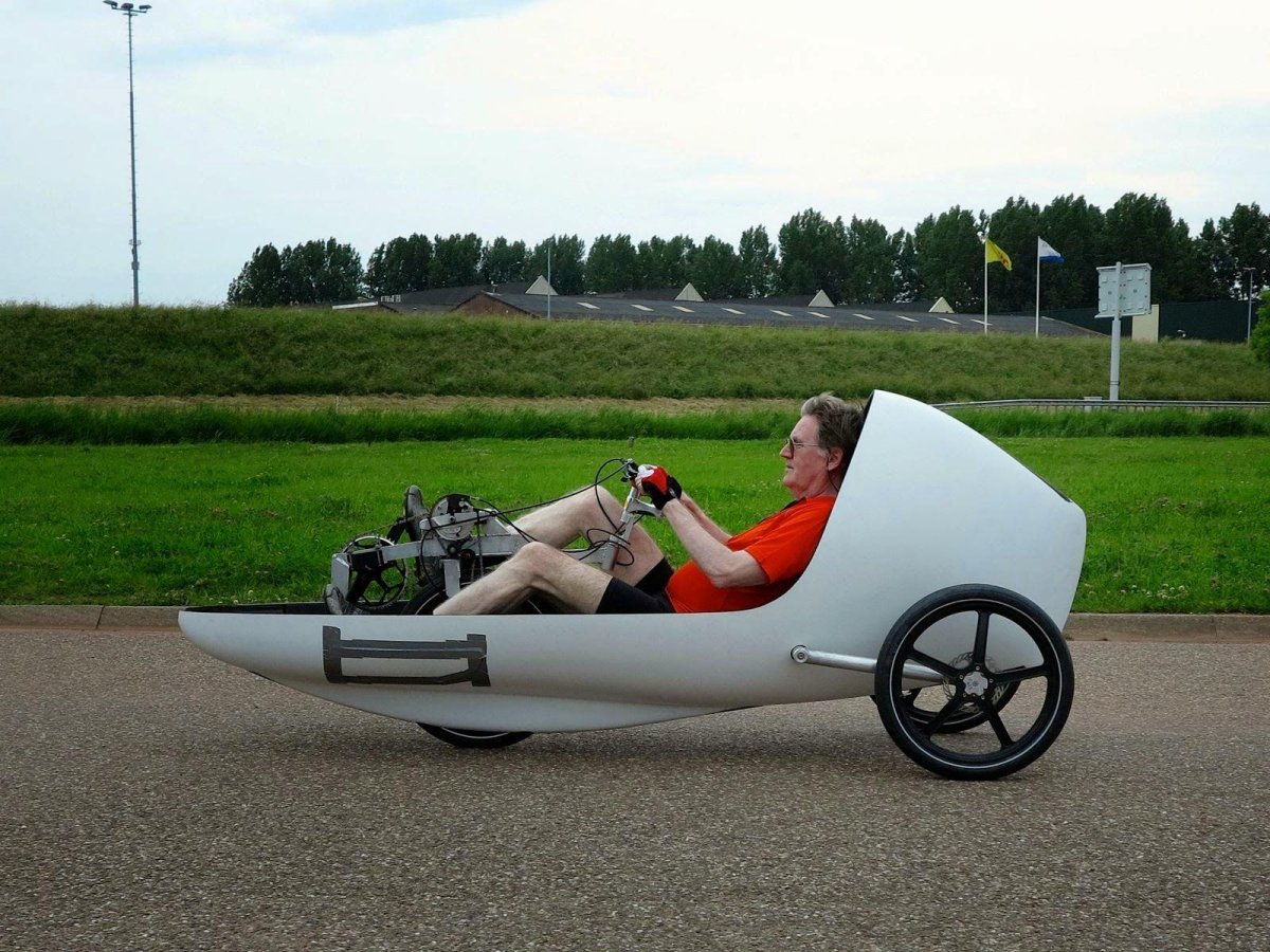 Веломобиль лигерад