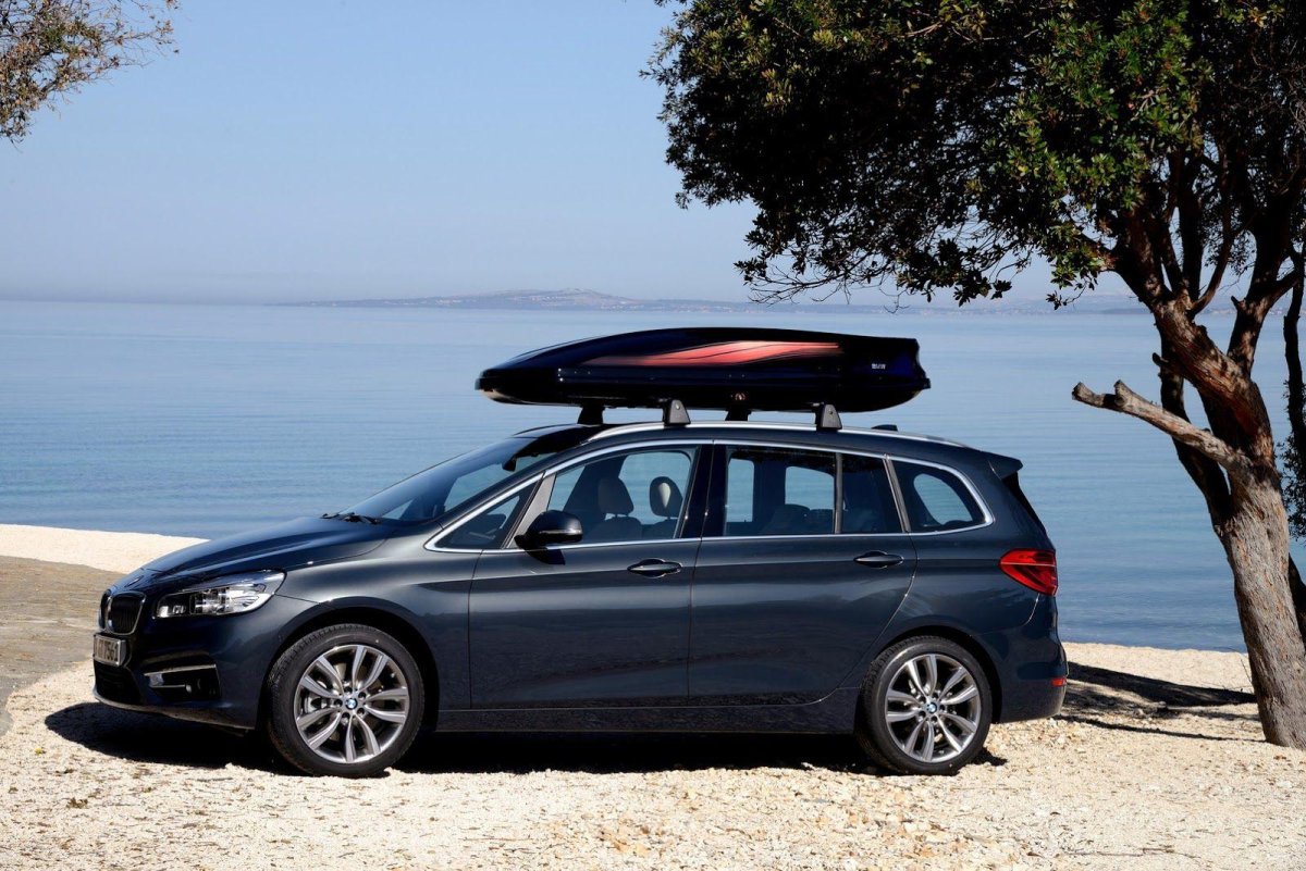 BMW 2 Grand Tourer