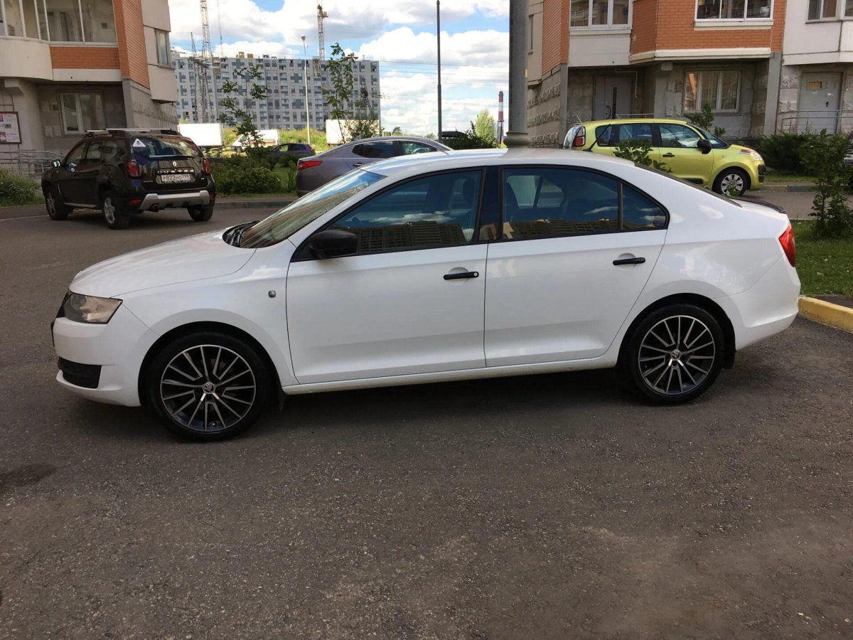 Skoda Rapid диски r16