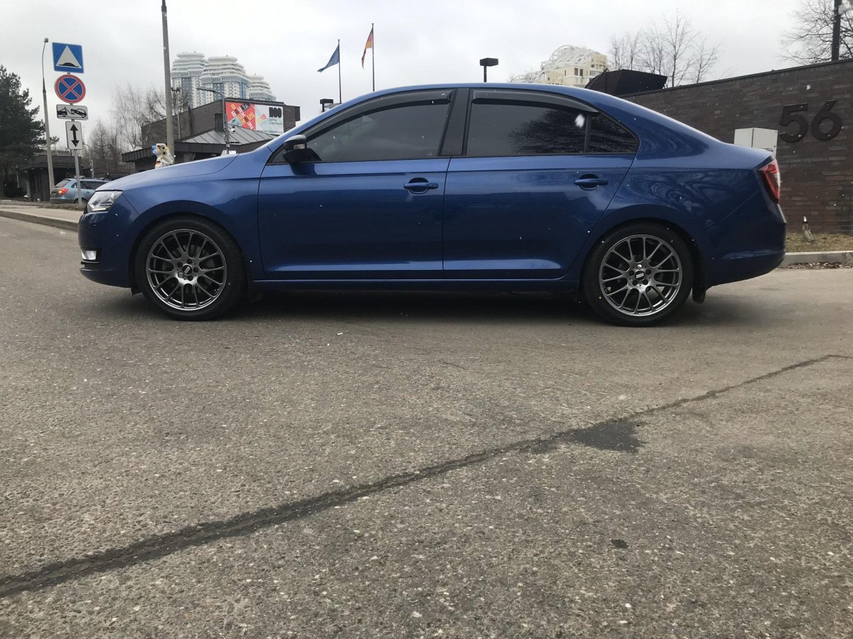 Диски для Skoda Rapid r17 графит