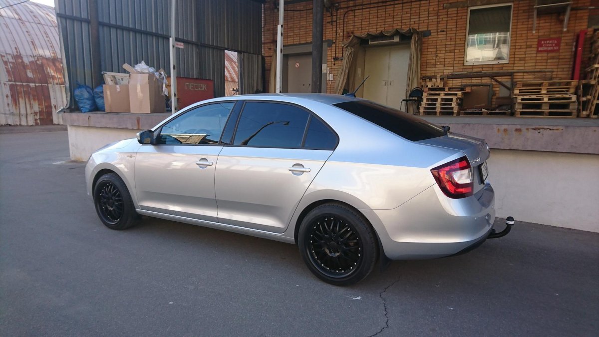 Диски на шкоду Рапид r17