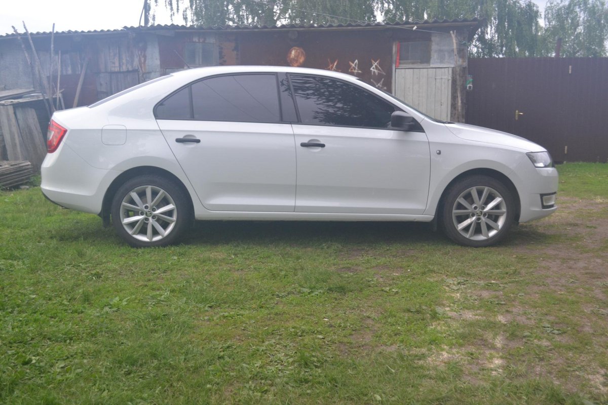 Skoda Rapid диски r16