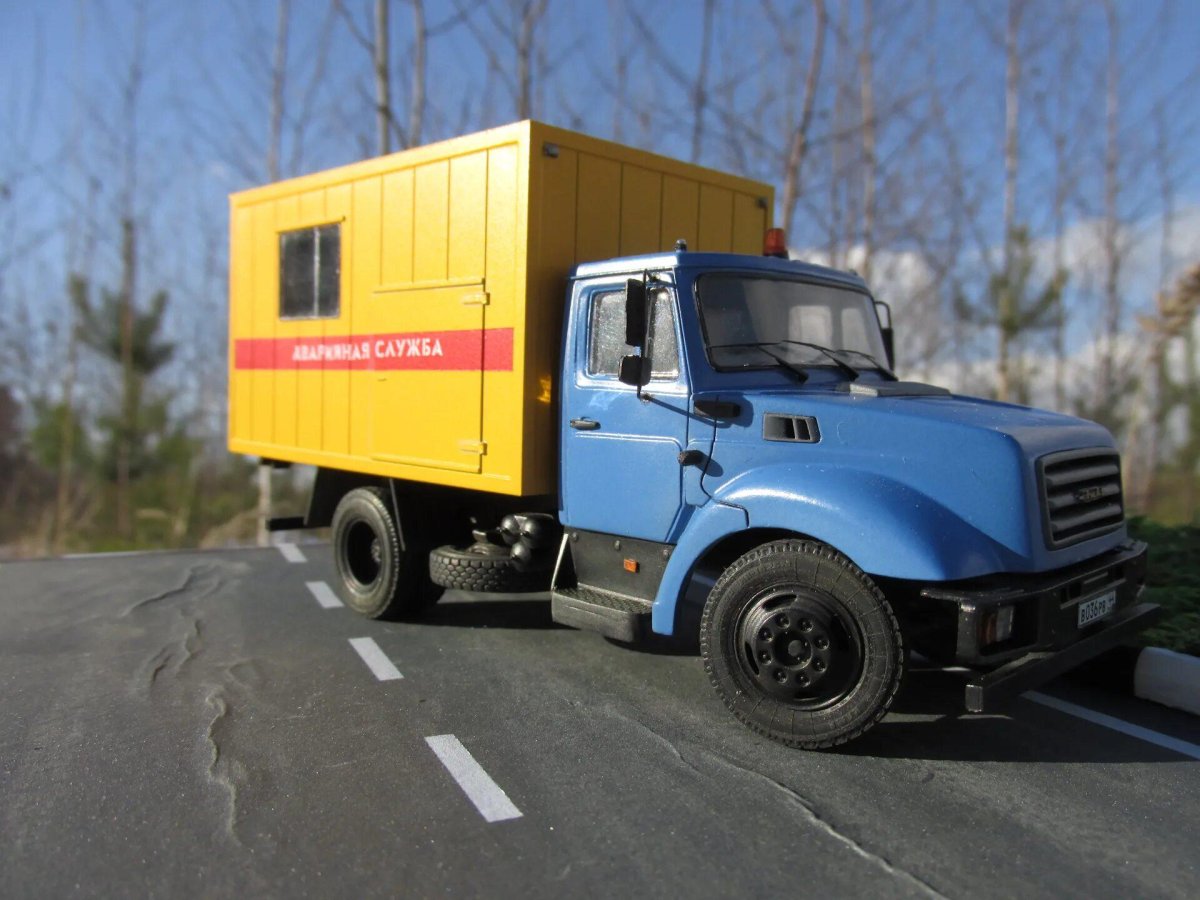 Самосвал ЗИЛ 43276т