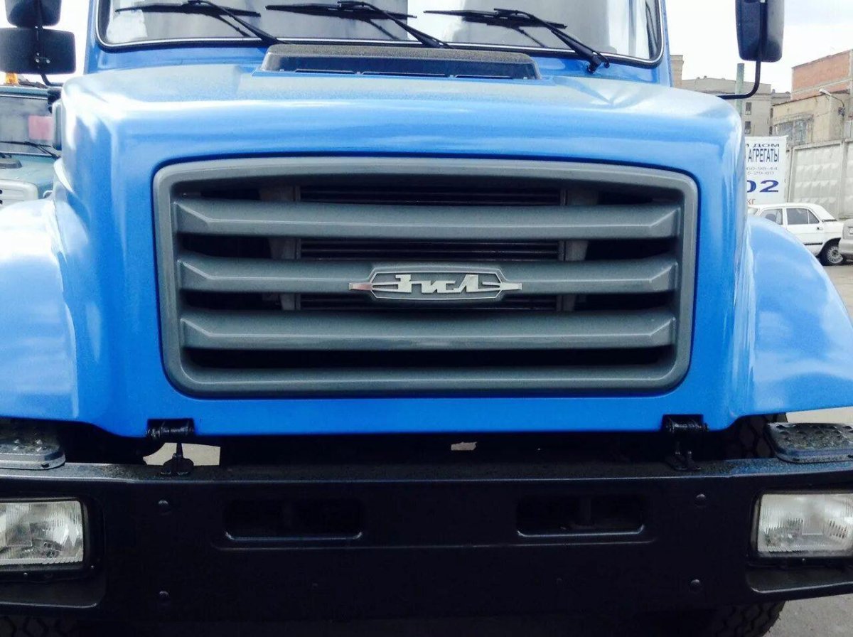 Капот пластиковый ЗИЛ 4331