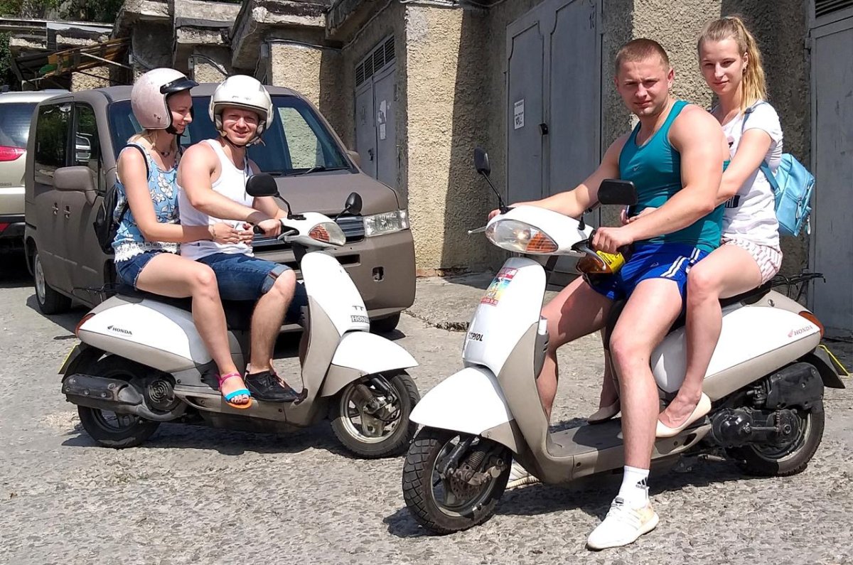 Honda Tact af51 вдвоем