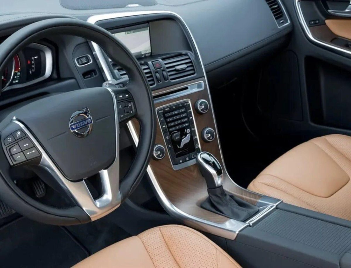 Volvo xc60 салон