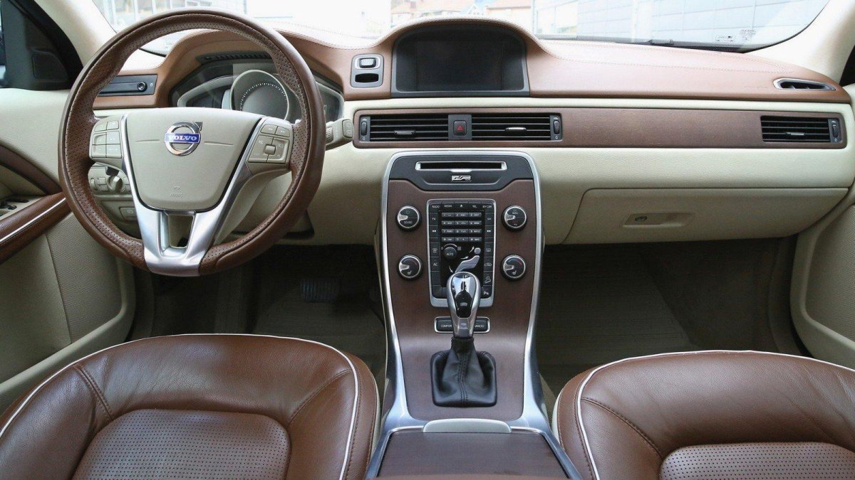 Volvo xc70 2016 салон