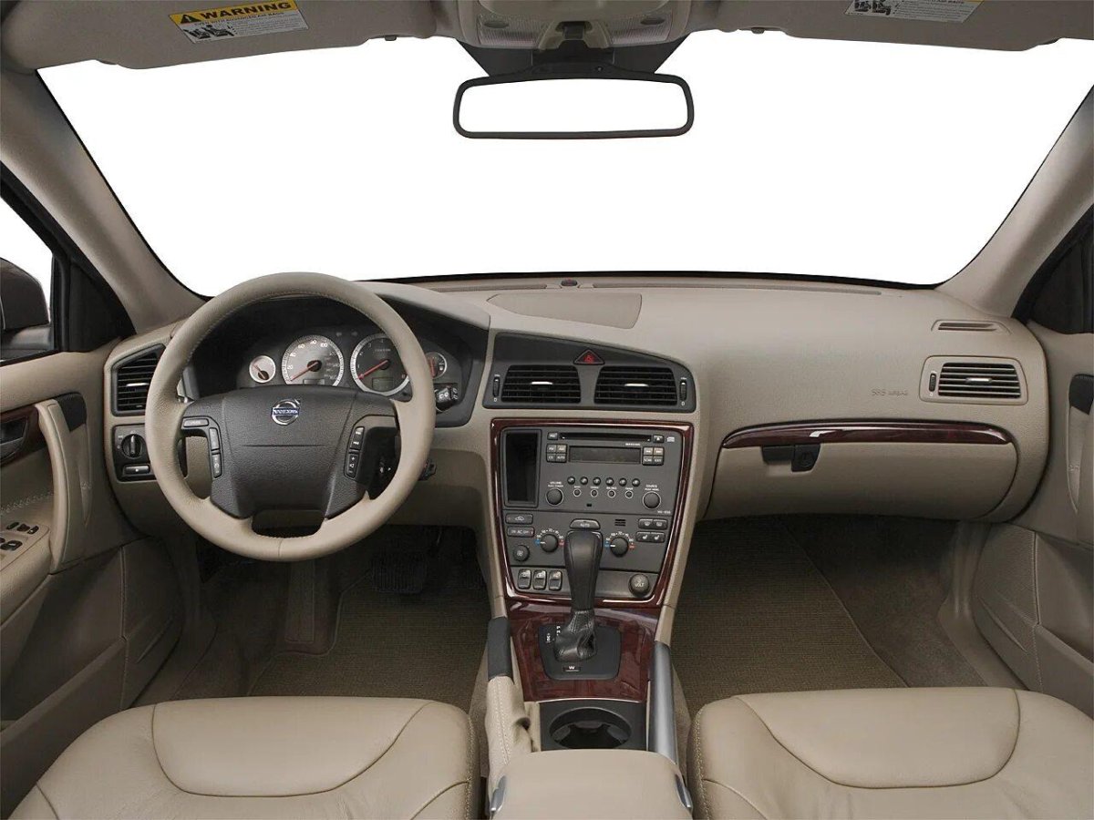 Вольво xc70 2006 салон