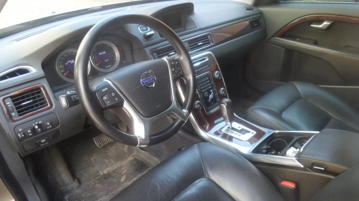 Вольво xc70 2006 салон