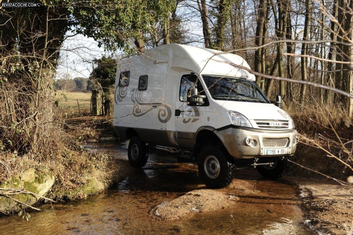 ГАЗ Соболь 4х4 кемпер