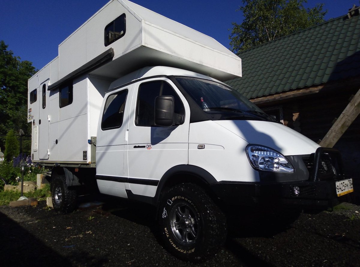 Автодом Соболь 4+4