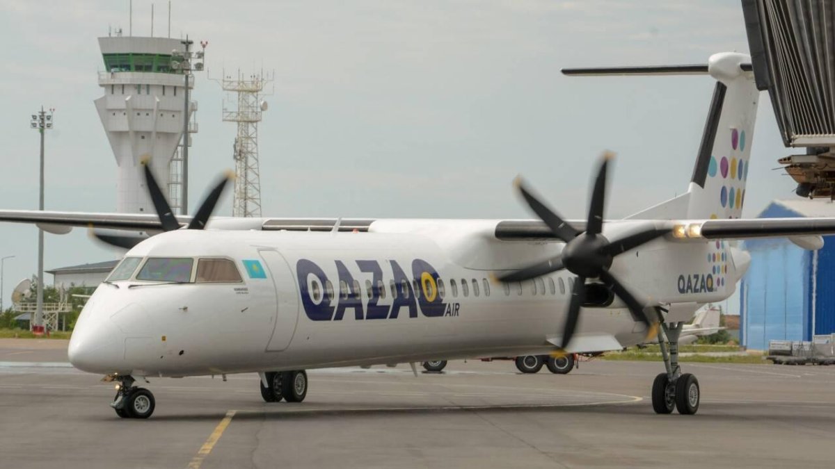 Бомбардье самолет Qazaq Air
