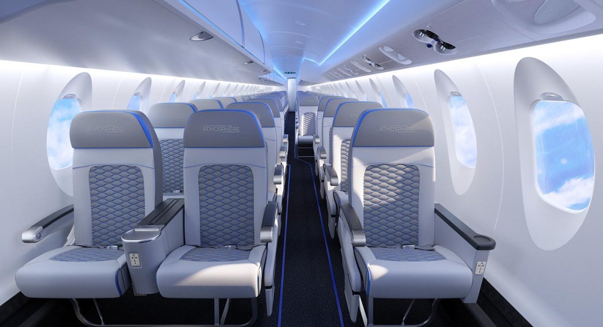 Bombardier CRJ 900 салон