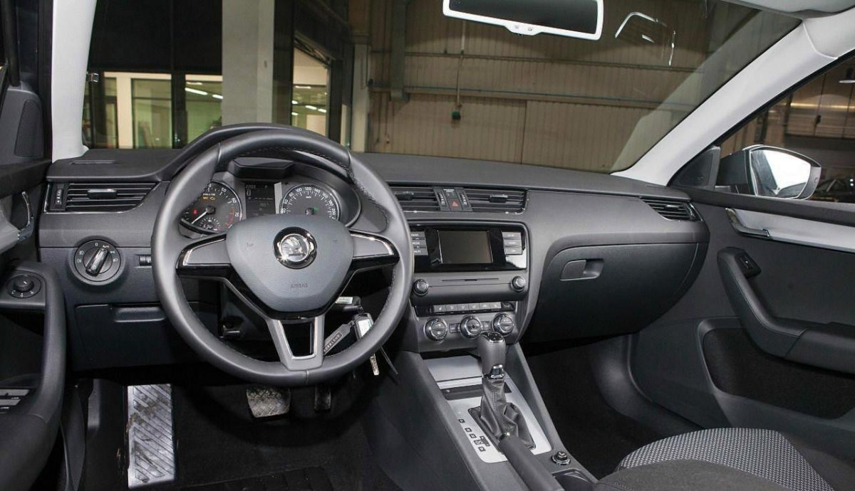 Шкода Октавия а7 салон