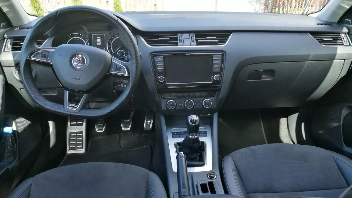 Octavia 2013 салон